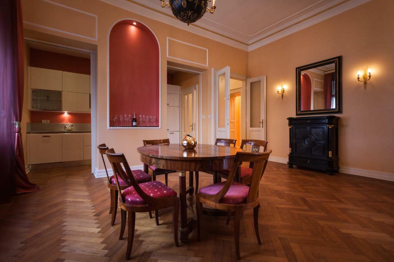 Filip'S Palace Luxurious Apartment Ljubljana Exterior photo