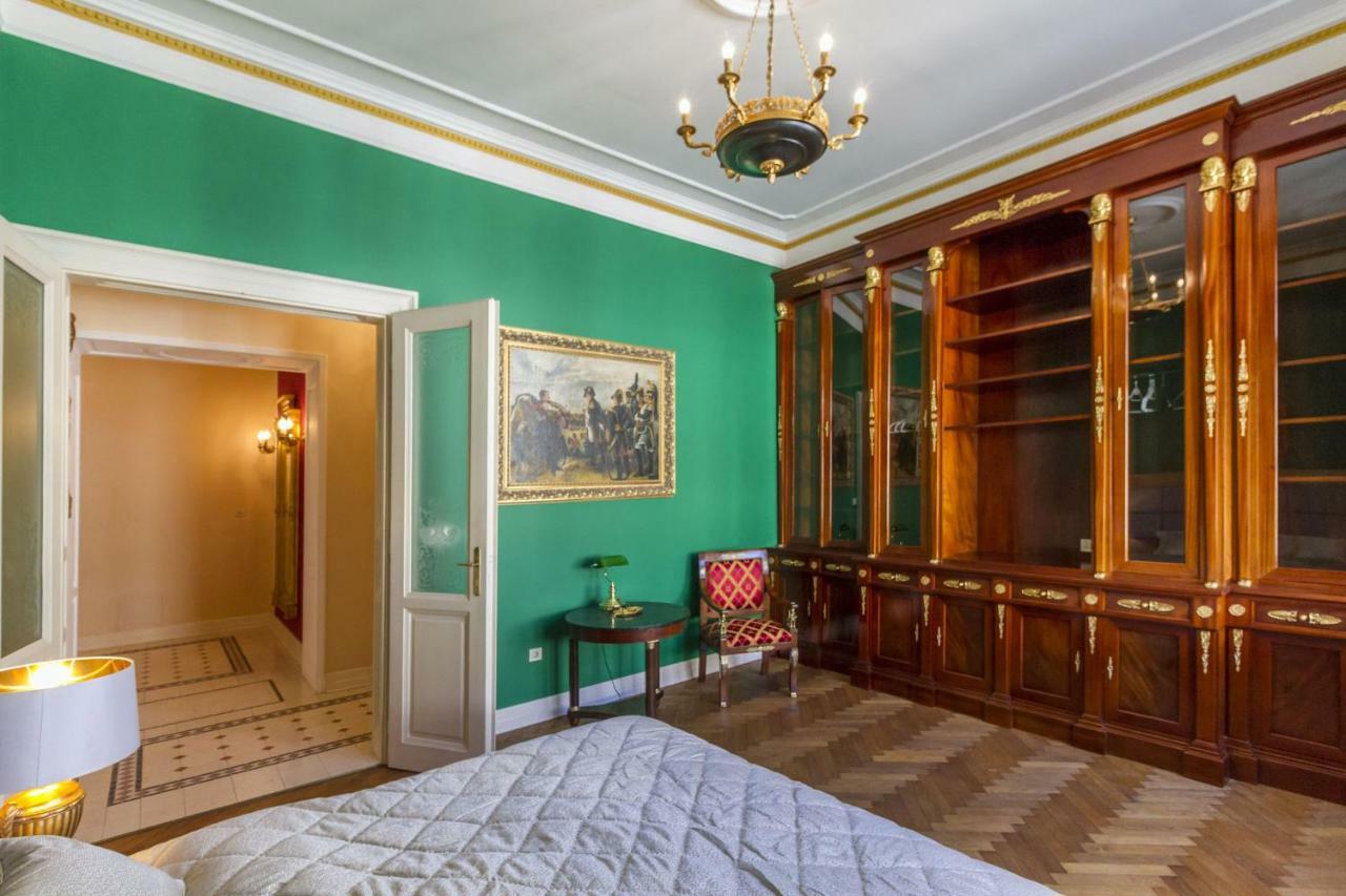 Filip'S Palace Luxurious Apartment Ljubljana Exterior photo